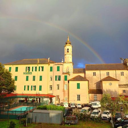 Hotel Florenz Finale Ligure Esterno foto
