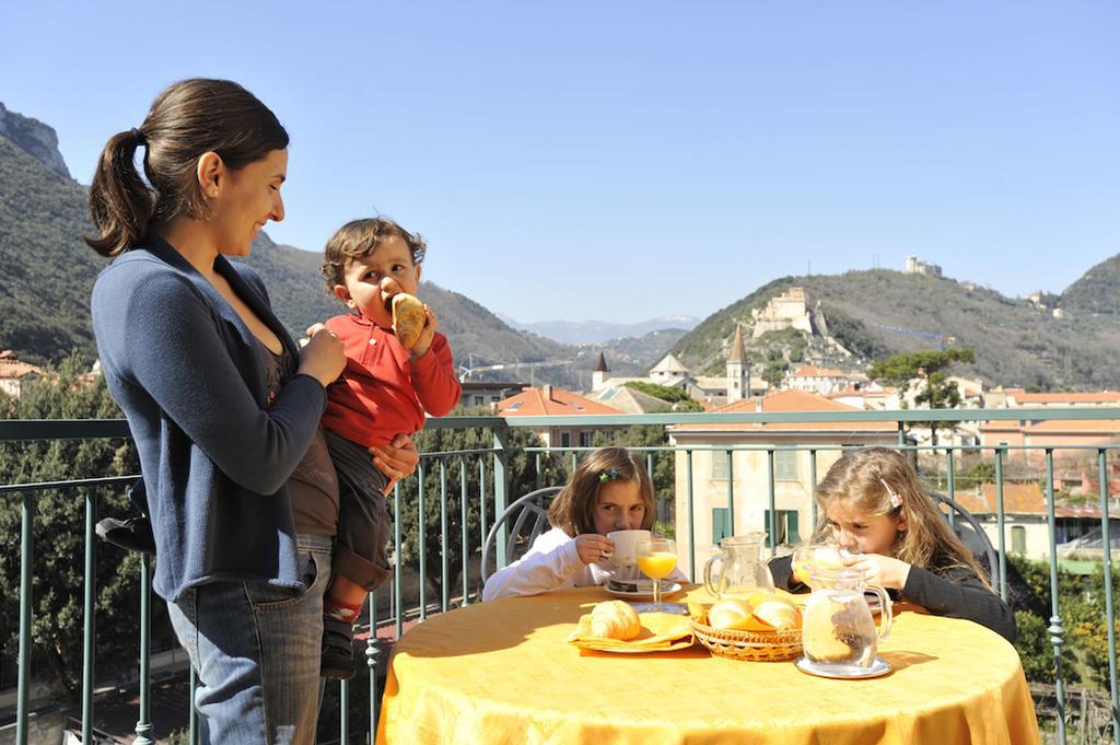 Hotel Florenz Finale Ligure Esterno foto